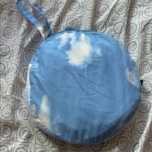 BAGGU Blue and White Cloud Hat